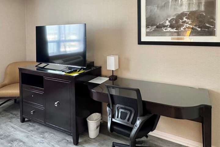 Big Bird Inn Wawa SureStay Collection by Best Western
