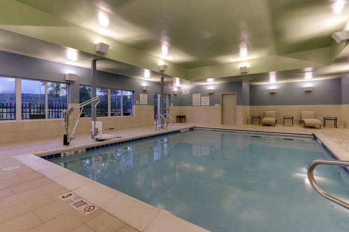 Pool 19 of 75