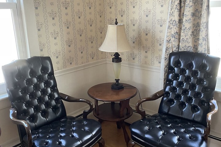 Room 46 of 99