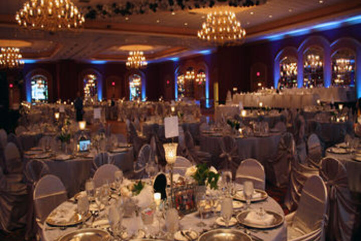 Ramada by Wyndham Buffalo Downtown