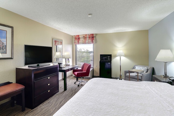 Room 18 of 34