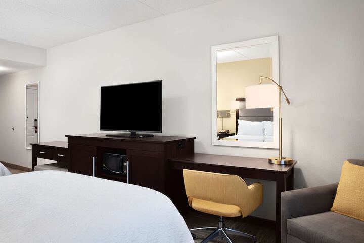Hampton Inn by Hilton Hallandale Beach Aventura