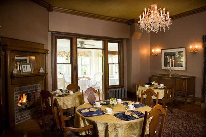Albemarle Inn