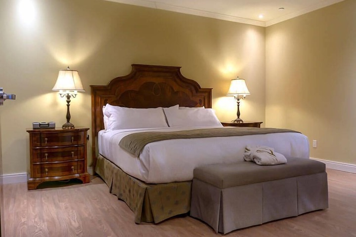 Hotel Brossard an Ascend Collection Hotel