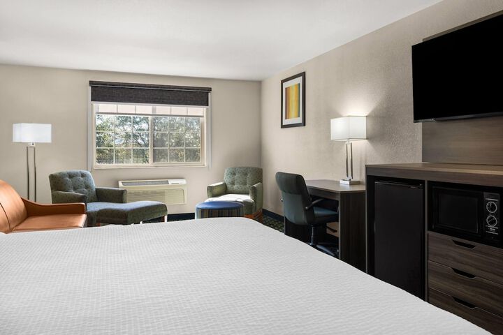 Baymont by Wyndham Santa Fe