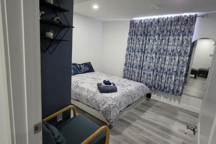 Entire guest basement suite in Cochrane AB