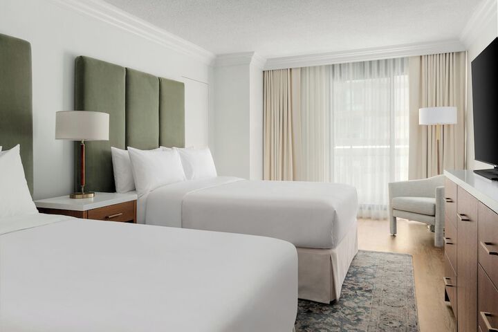 Chelsea Hotel Toronto