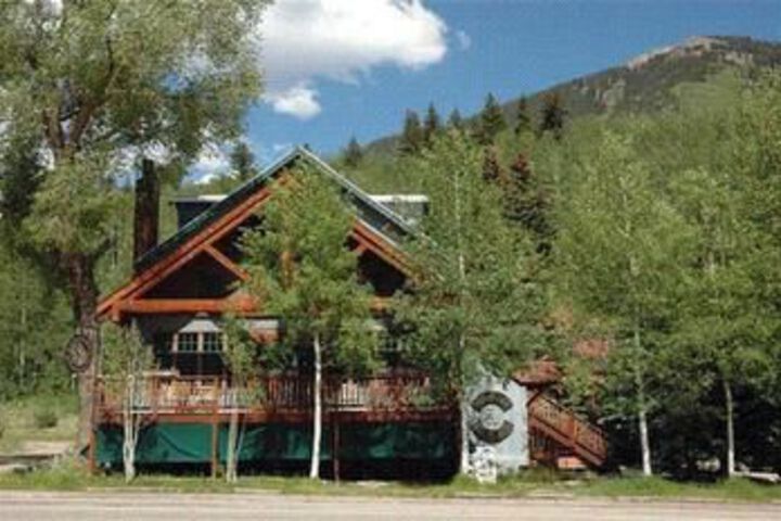 Rico Hotel Mountain Lodge