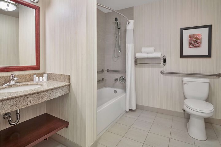 Room 16 of 29