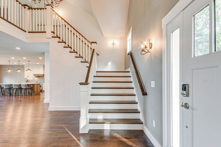 Steps From Oneida Lake: Spacious Gem w / Game Room!