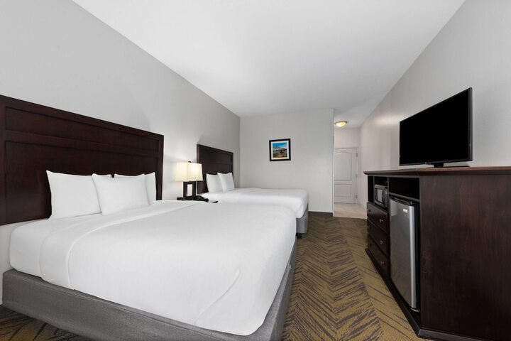 La Quinta Inn & Suites by Wyndham-Brookshire-West Katy