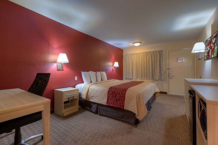 Room 19 of 28