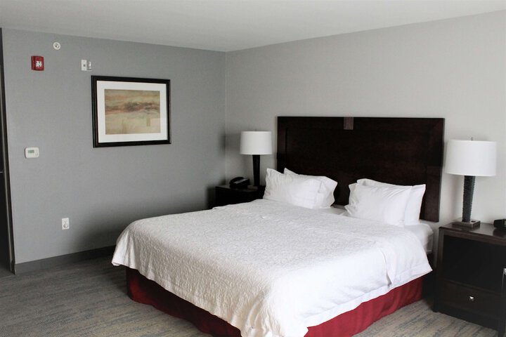 Room 14 of 50