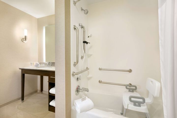 Homewood Suites by Hilton Hartford Manchester