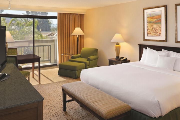 DoubleTree by Hilton San Jose