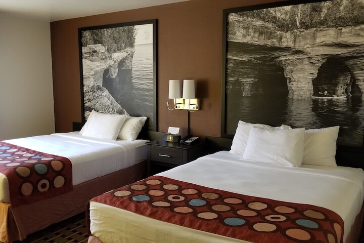 Room 28 of 59