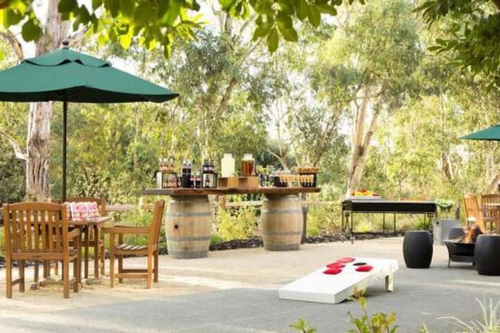 River Terrace Inn
