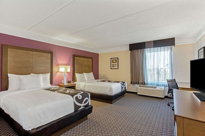 Room 14 of 34