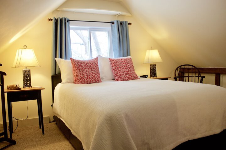 Tattingstone Inn