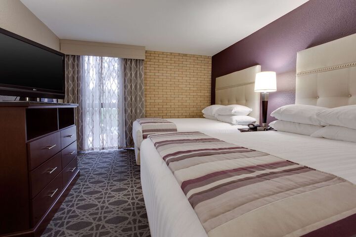 Room 15 of 63