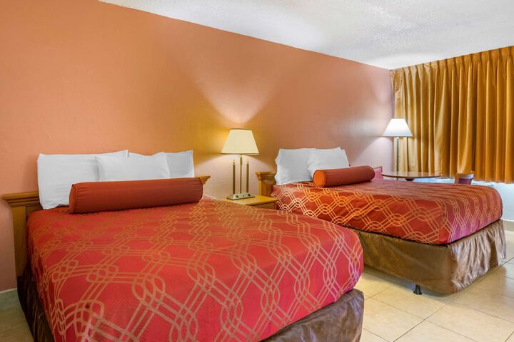 Econo Lodge Fort Myers North