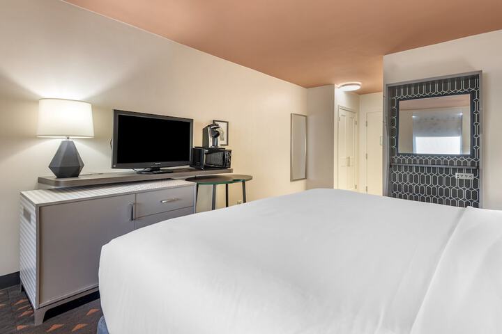 Holiday Inn Bangor by IHG