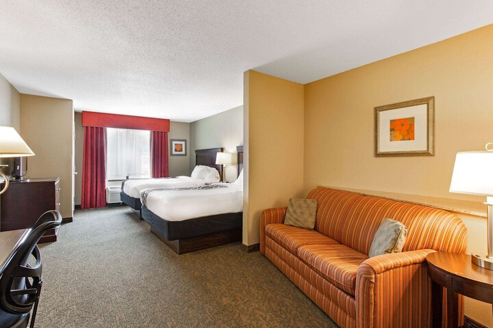 Room 20 of 42