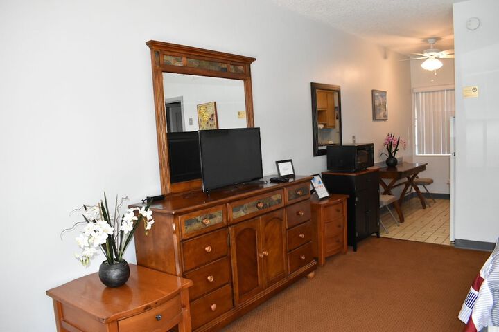 Room 90 of 118