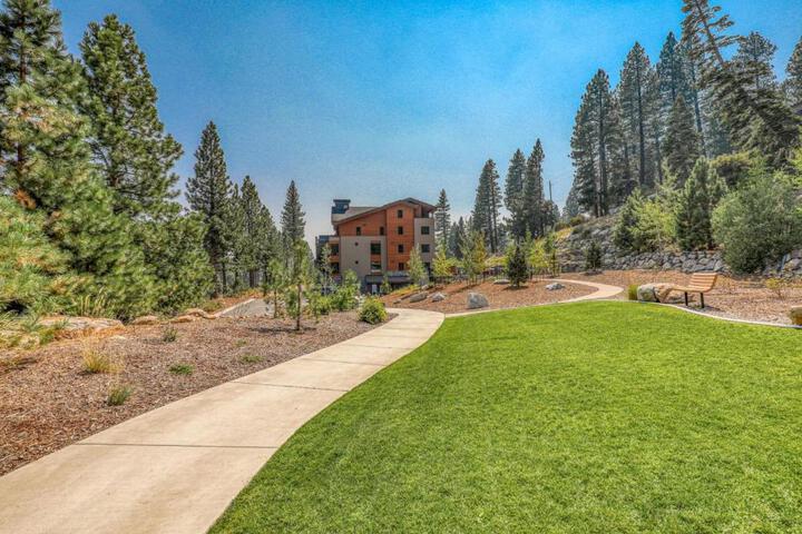 Appreciate this exclusive private penthouse located on Lake Tahoe