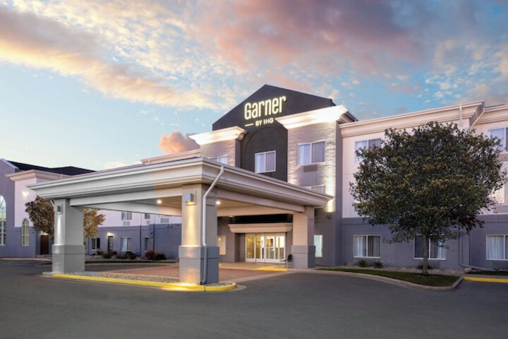 Garner Hotel Brookings by IHG