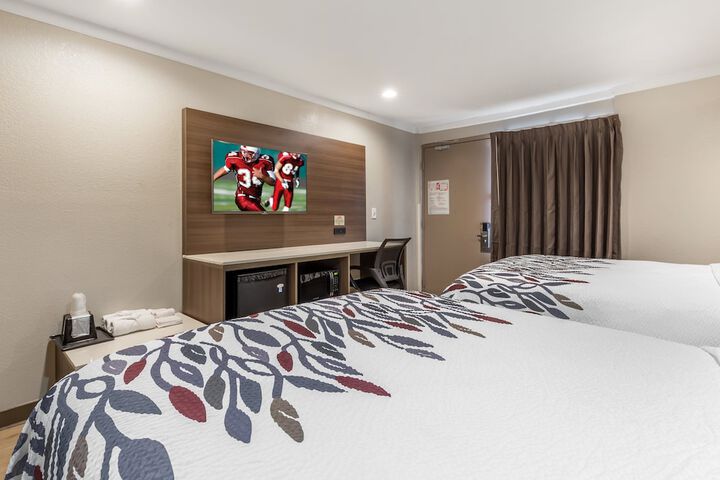 Room 35 of 44