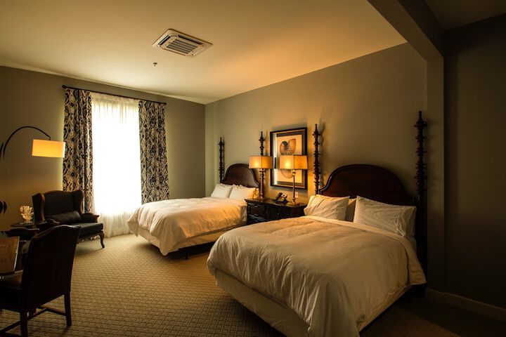 Room 18 of 45