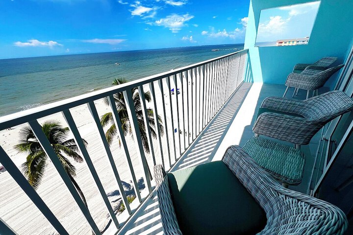 Lani Kai Beachfront Resort