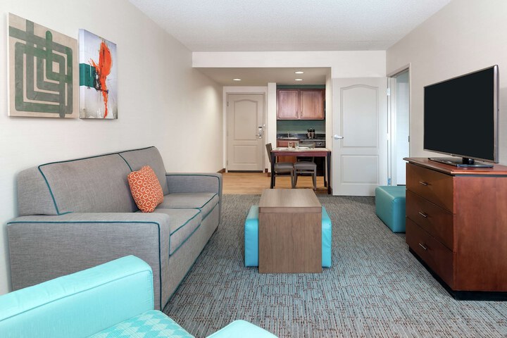 Homewood Suites by Hilton Cleveland-Beachwood