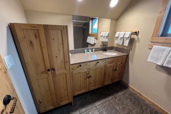 Methow River Lodge & Cabins
