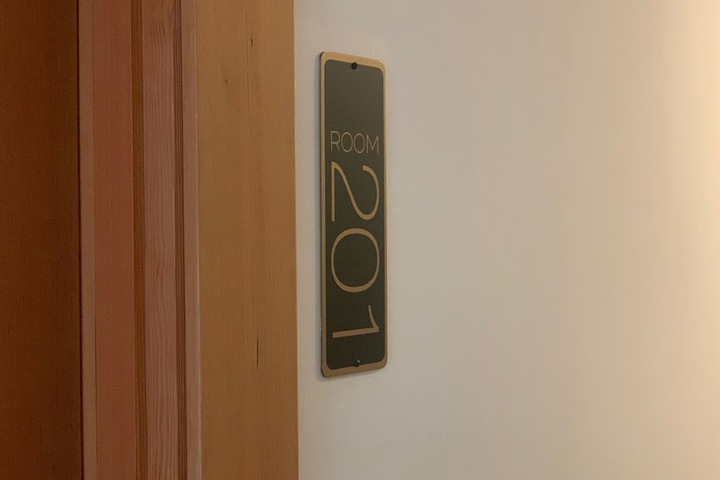 Room 16 of 119