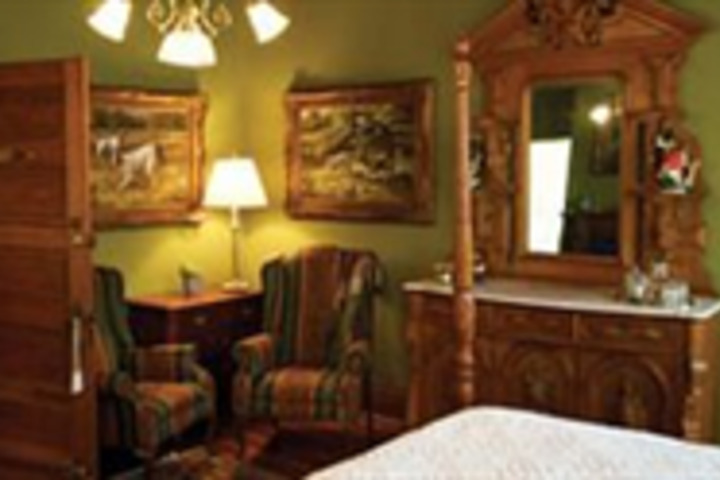 ROSEMARY INN BED & BREAKFAST