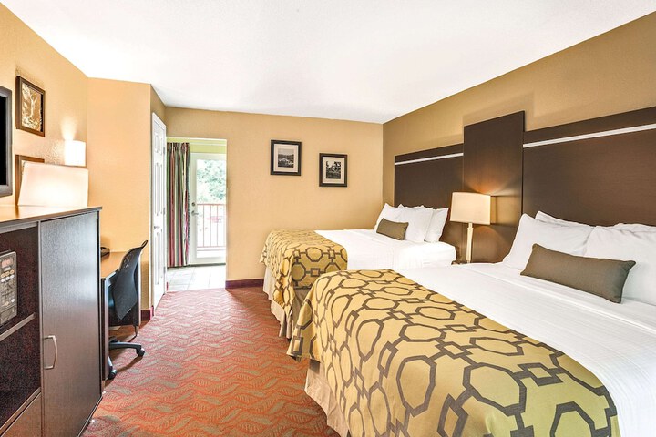 Room 22 of 50