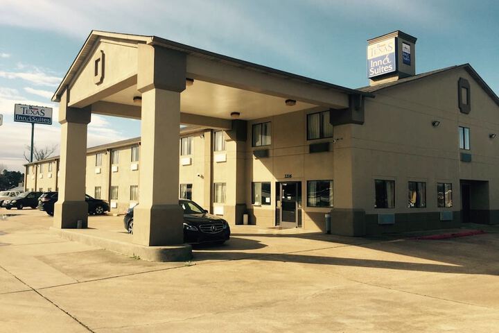 Texas Inn & Suites