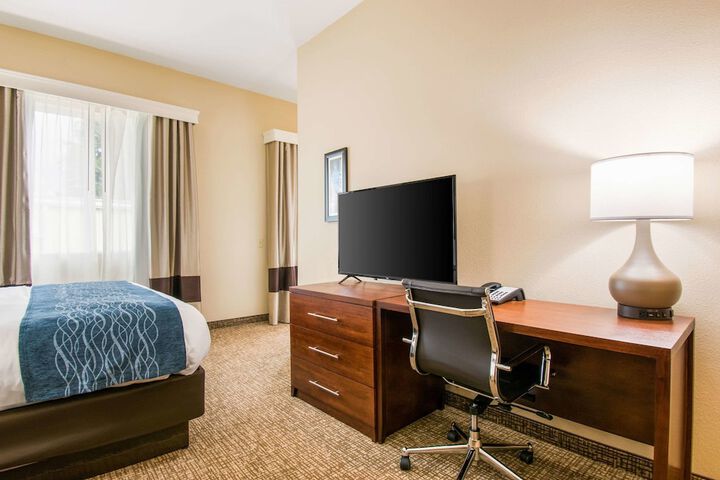 Room 15 of 42
