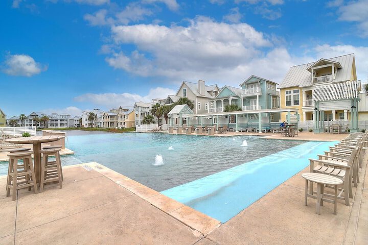 Pool 12 of 54