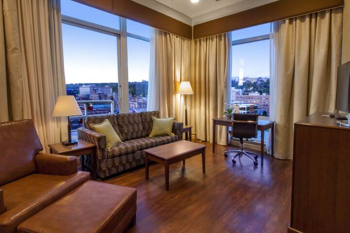 Hotel Ithaca
