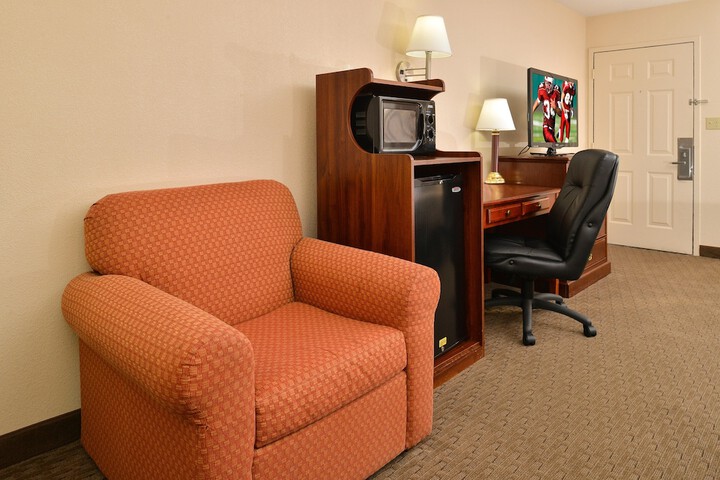 Room 14 of 23