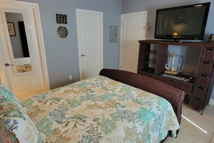 Room 42 of 75