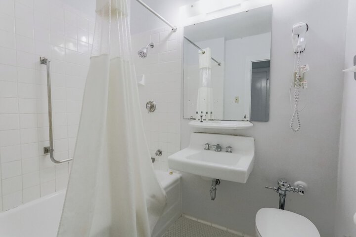Arlington Resort Hotel and Spa