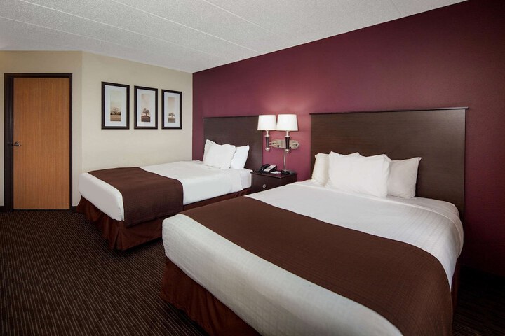 AmericInn by Wyndham Northfield