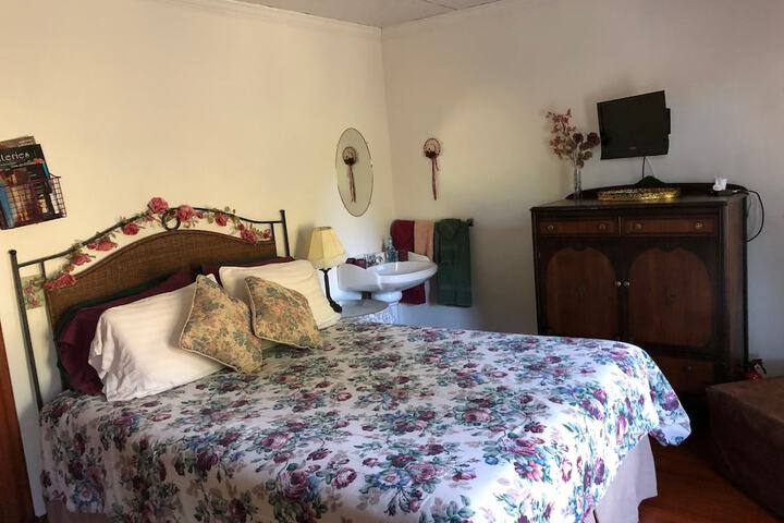 Room 28 of 47