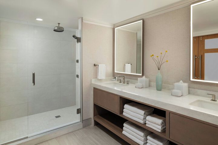 Fort Lauderdale Marriott Harbor Beach Resort & Spa
