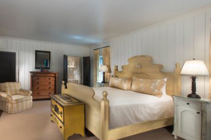 Room 148 of 168