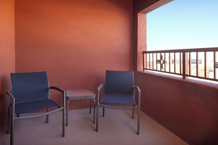 Courtyard by Marriott Farmington